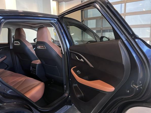 Omoda C5 I с пробегом 2023 года, цена 2 295 000 рублей, 49960 км, внедорожник, Автокод Объявления