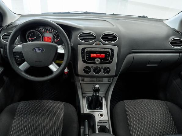 Ford Focus II Рестайлинг с пробегом 2011 года, цена 572 000 рублей, 192116 км, хэтчбек, Автокод Объявления