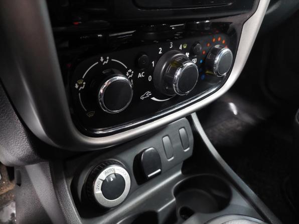 Renault Duster I с пробегом 2014 года, цена 820 000 рублей, 127100 км, внедорожник, Автокод Объявления