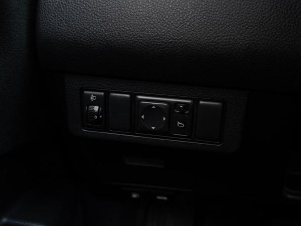 Nissan Tiida I Рестайлинг с пробегом 2013 года, цена 830 000 рублей, 137408 км, седан, Автокод Объявления