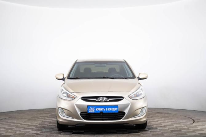 Hyundai Solaris I с пробегом 2013 года, цена 569 000 рублей, 318000 км, седан, Автокод Объявления