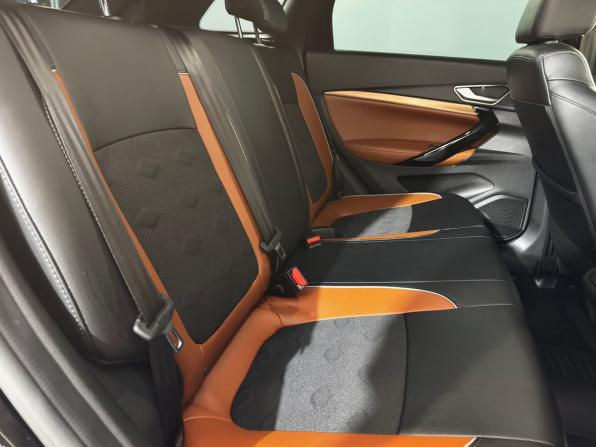 Lada (ВАЗ) Vesta I Рестайлинг (NG) с пробегом 2024 года, цена 1 579 900 рублей, 15000 км, универсал, Автокод Объявления