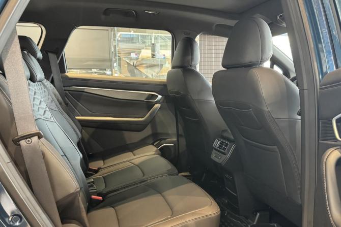 Новый Geely Okavango I Рестайлинг 2026 года, цена 3 935 990 рублей, внедорожник, Автокод Объявления
