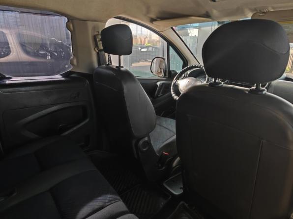 Peugeot Partner II с пробегом 2011 года, цена 409 000 рублей, 381000 км, минивэн, Автокод Объявления