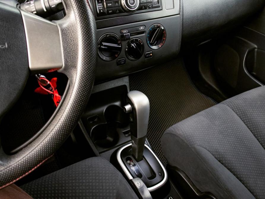 Nissan Tiida I Рестайлинг Екатеринбург  - изображение 9
