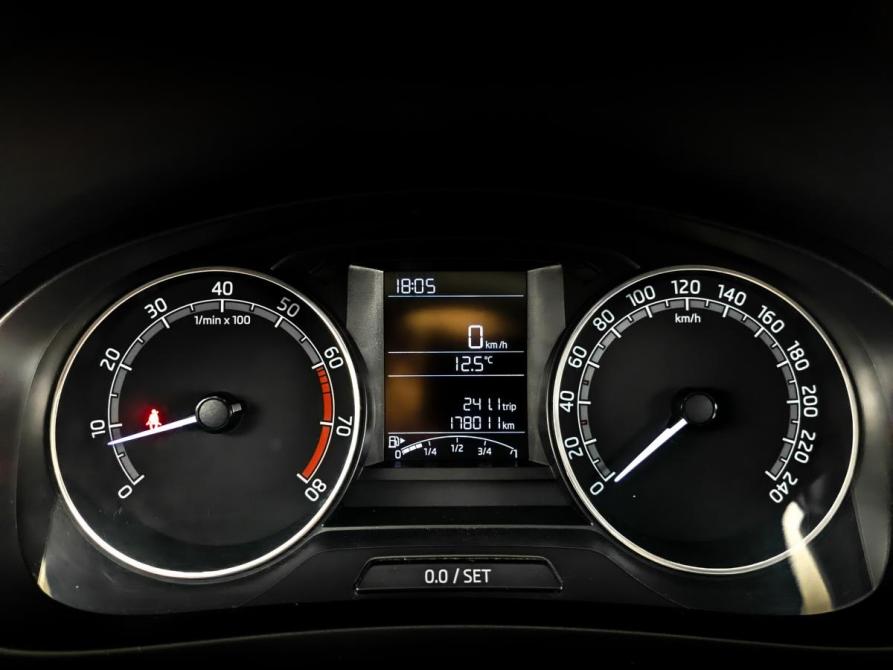 Skoda Rapid I Рестайлинг Москва  - изображение 13