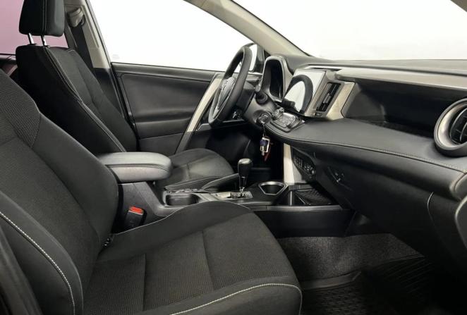 Toyota RAV4 IV (XA40) с пробегом 2015 года, цена 2 650 000 рублей, 76834 км, внедорожник, Автокод Объявления