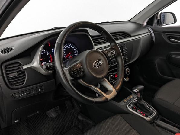 Kia Rio IV Рестайлинг с пробегом 2021 года, цена 1 650 000 рублей, 67287 км, седан, Автокод Объявления