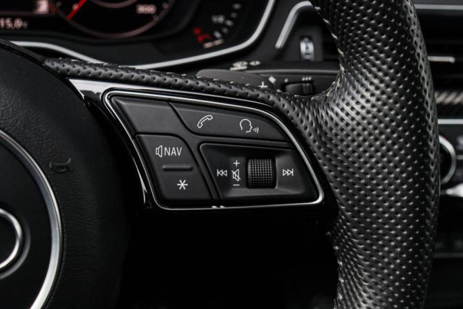 Audi A5 II (F5) Рестайлинг с пробегом 2019 года, цена 4 250 000 рублей, 79990 км, лифтбек, Автокод Объявления