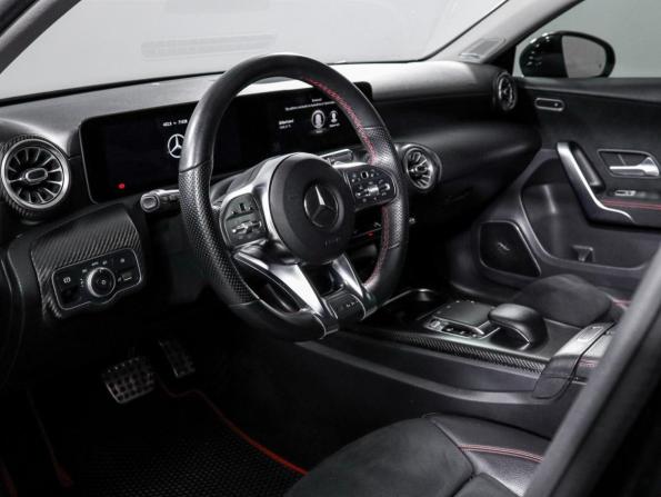 Mercedes-Benz A-Класс IV (W177) с пробегом 2019 года, цена 3 250 000 рублей, 71032 км, хэтчбек, Автокод Объявления
