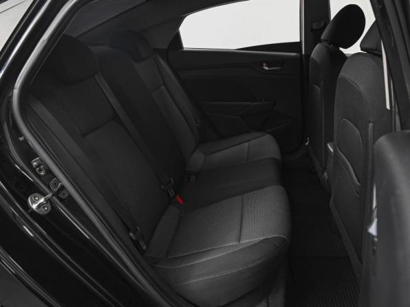 Hyundai Solaris II с пробегом 2019 года, цена 1 378 000 рублей, 106922 км, седан, Автокод Объявления