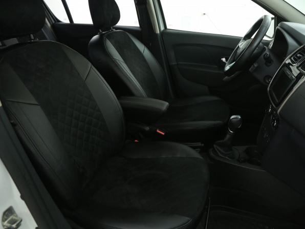 Renault Sandero II Рестайлинг с пробегом 2021 года, цена 1 225 000 рублей, 99500 км, хэтчбек, Автокод Объявления
