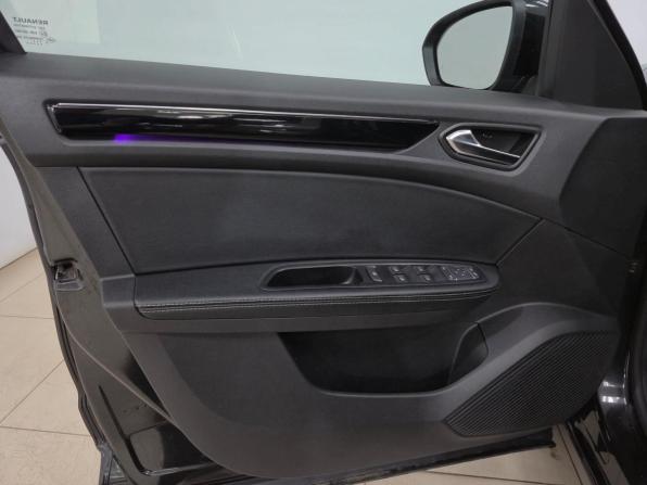 Renault Arkana I с пробегом 2019 года, цена 1 570 000 рублей, 124179 км, внедорожник, Автокод Объявления