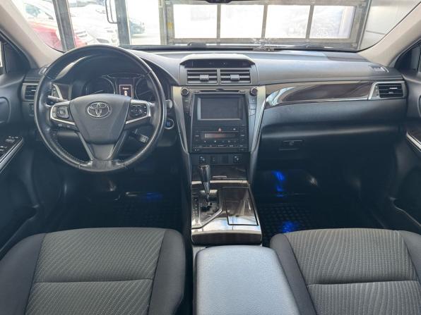 Toyota Camry VII (XV50) Рестайлинг с пробегом 2015 года, цена 2 299 000 рублей, 69699 км, седан, Автокод Объявления