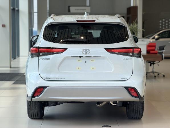 Toyota Highlander IV (XU70) с пробегом 2025 года, цена 5 150 000 рублей, 35 км, внедорожник, Автокод Объявления