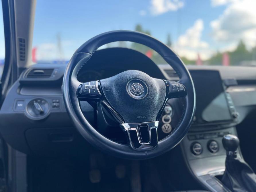 Volkswagen Passat B6 Альметьевск  - изображение 9