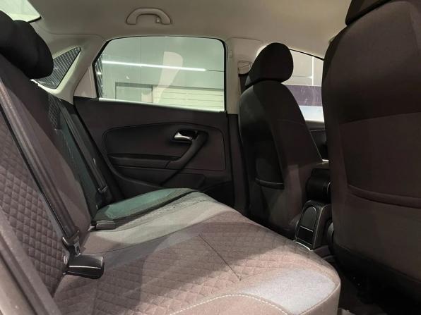 Volkswagen Polo V Рестайлинг с пробегом 2019 года, цена 1 390 000 рублей, 82055 км, седан, Автокод Объявления