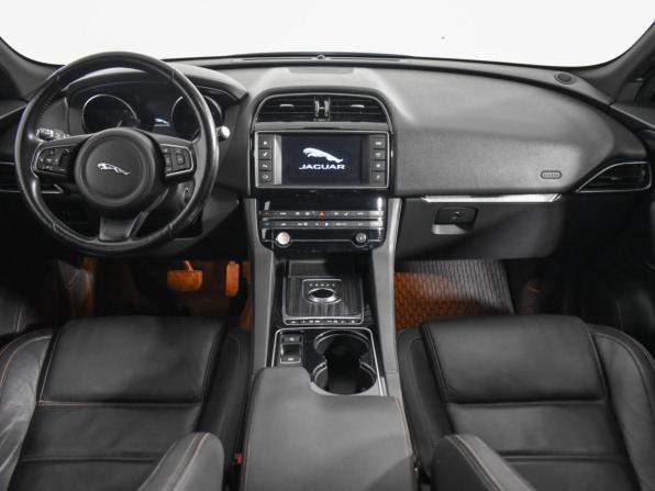 Jaguar F-Pace I с пробегом 2017 года, цена 2 125 000 рублей, 117753 км, внедорожник, Автокод Объявления