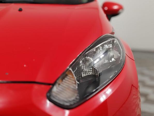 Ford Fiesta Mk6 Рестайлинг с пробегом 2016 года, цена 999 000 рублей, 58999 км, хэтчбек, Автокод Объявления