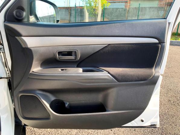 Mitsubishi Outlander III с пробегом 2012 года, цена 1 230 000 рублей, 215876 км, внедорожник, Автокод Объявления