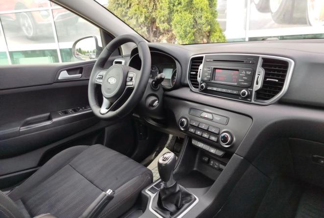 Kia Sportage IV Рестайлинг с пробегом 2018 года, цена 1 360 000 рублей, 183337 км, внедорожник, Автокод Объявления