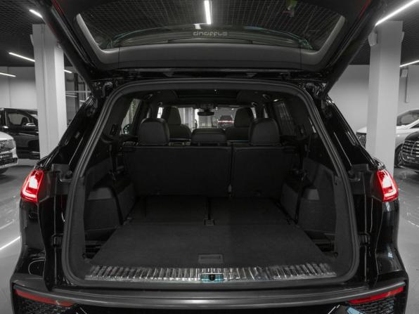 Audi Q6 с пробегом 2023 года, цена 6 500 000 рублей, 54374 км, внедорожник, Автокод Объявления