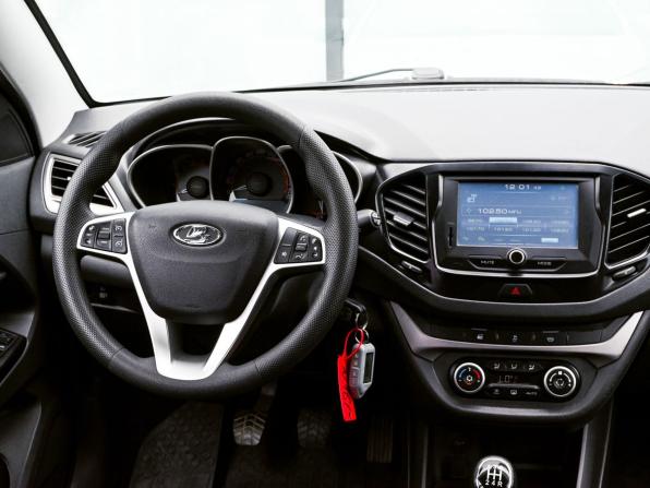 Lada (ВАЗ) Vesta I с пробегом 2018 года, цена 1 014 000 рублей, 124000 км, универсал, Автокод Объявления