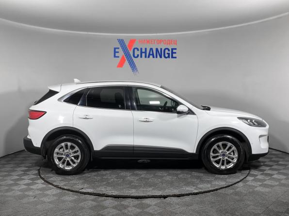 Ford Kuga III с пробегом 2020 года, цена 2 452 500 рублей, 109394 км, внедорожник, Автокод Объявления