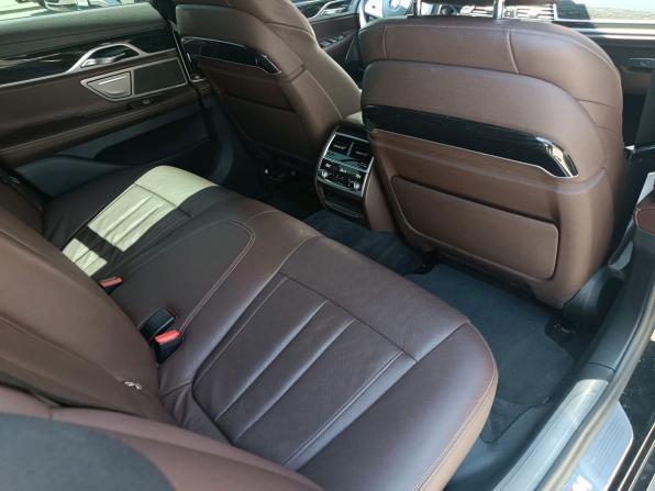 BMW 7 серии VI (G11/G12) Рестайлинг с пробегом 2019 года, цена 5 150 000 рублей, 105297 км, седан, Автокод Объявления