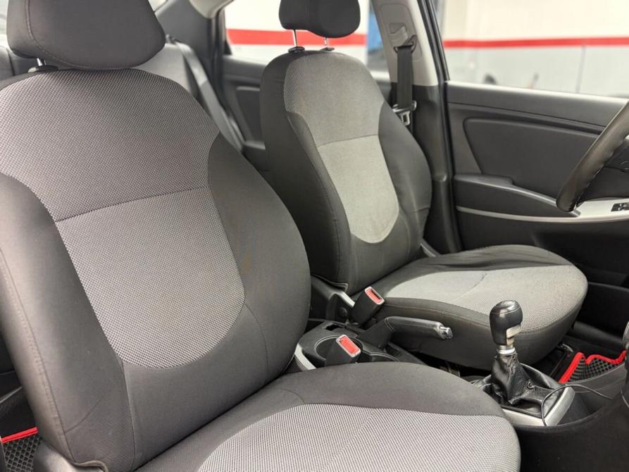 Hyundai Solaris I Ростов-на-Дону  - изображение 19