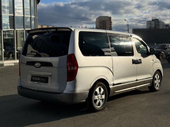 Hyundai Grand Starex I с пробегом 2008 года, цена 870 000 рублей, 302154 км, минивэн, Автокод Объявления