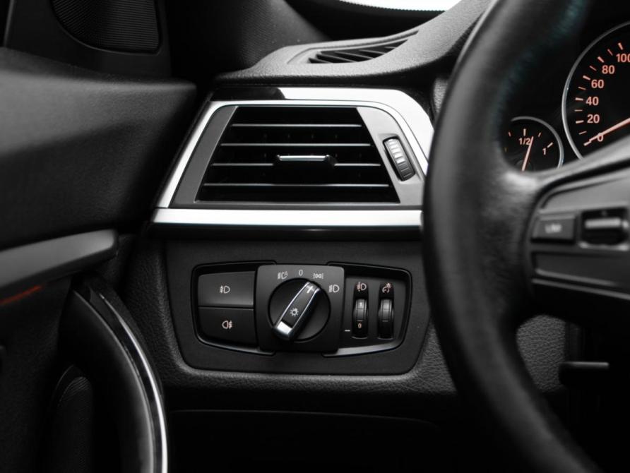 BMW 3 серии VI (F3x) Рестайлинг Москва  - изображение 14