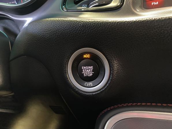 Dodge Challenger III Рестайлинг 2 с пробегом 2019 года, цена 3 954 900 рублей, 88719 км, купе, Автокод Объявления