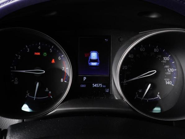 Toyota C-HR I Рестайлинг с пробегом 2020 года, цена 2 475 000 рублей, 54575 км, внедорожник, Автокод Объявления