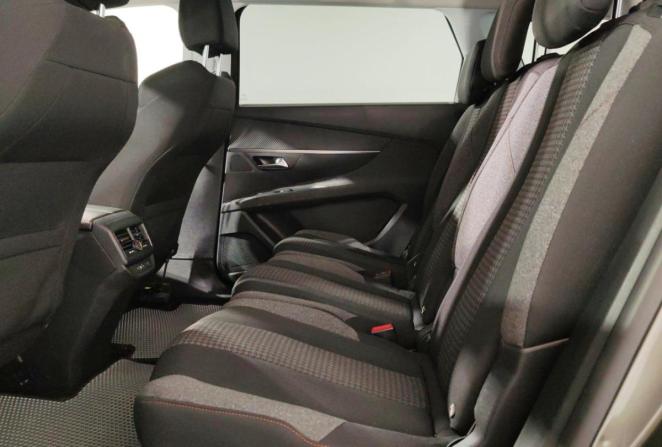 Peugeot 5008 II с пробегом 2018 года, цена 1 820 000 рублей, 159761 км, внедорожник, Автокод Объявления