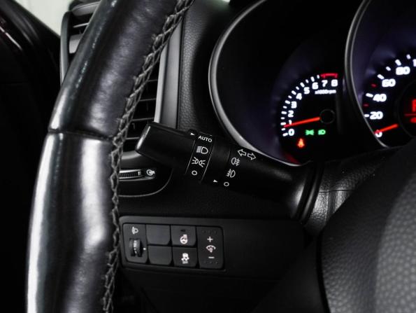 Kia Soul II Рестайлинг с пробегом 2017 года, цена 1 519 000 рублей, 125972 км, хэтчбек, Автокод Объявления