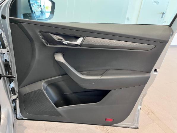 Skoda Karoq I с пробегом 2020 года, цена 2 170 000 рублей, 119194 км, внедорожник, Автокод Объявления