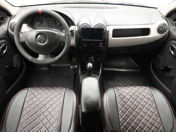 Renault Logan I Рестайлинг с пробегом 2010 года, цена 389 000 рублей, 248148 км, седан, Автокод Объявления