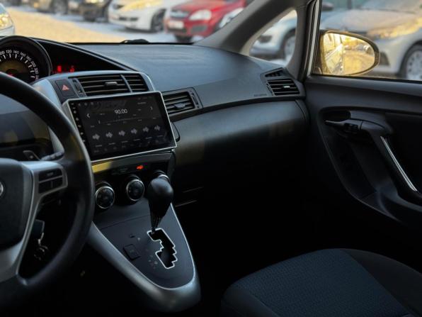 Toyota Verso I Рестайлинг с пробегом 2013 года, цена 1 149 000 рублей, 114465 км, компактвэн, Автокод Объявления