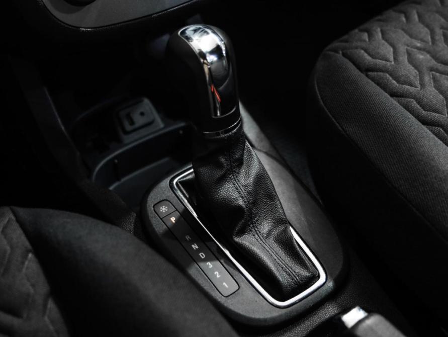 Opel Corsa D Рестайлинг II Санкт-Петербург  - изображение 16