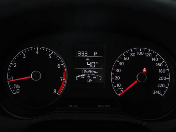 Volkswagen Polo V Рестайлинг с пробегом 2020 года, цена 1 099 000 рублей, 175283 км, седан, Автокод Объявления