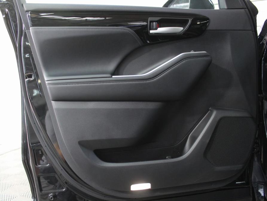 Toyota Highlander IV (XU70) Москва  - изображение 12