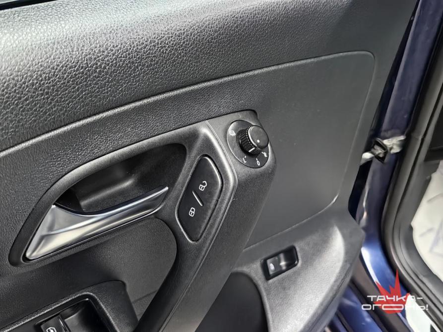 Volkswagen Polo V Рестайлинг Пермь  - изображение 15