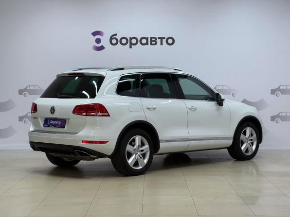 Volkswagen Touareg II с пробегом 2013 года, цена 1 820 000 рублей, 256356 км, внедорожник, Автокод Объявления