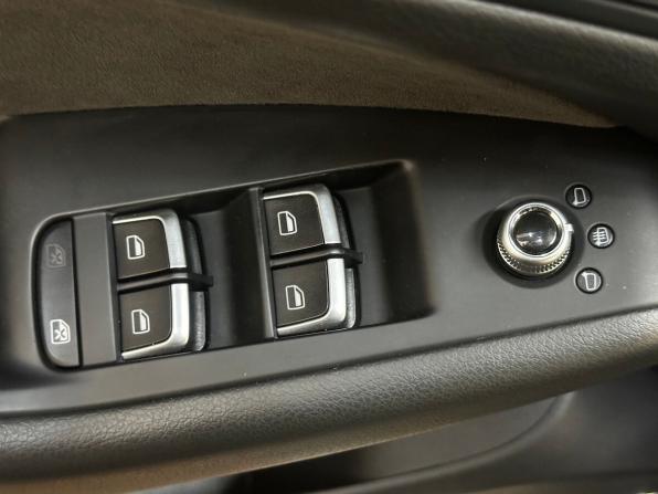 Audi Q5 I (8R) Рестайлинг с пробегом 2014 года, цена 1 950 000 рублей, 160300 км, внедорожник, Автокод Объявления