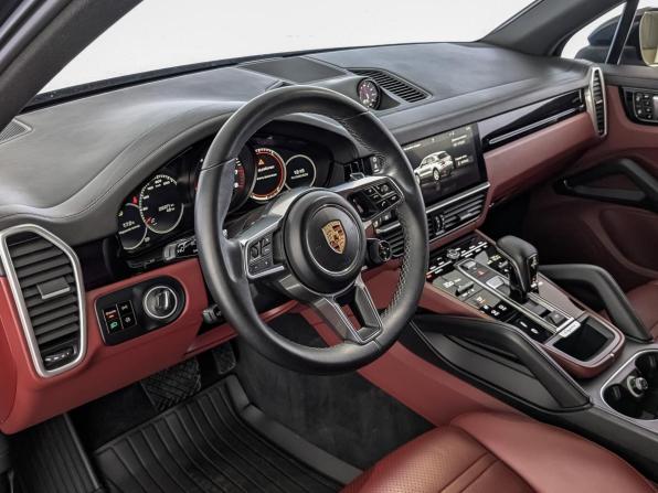 Porsche Cayenne III с пробегом 2018 года, цена 4 490 000 рублей, 250263 км, внедорожник, Автокод Объявления