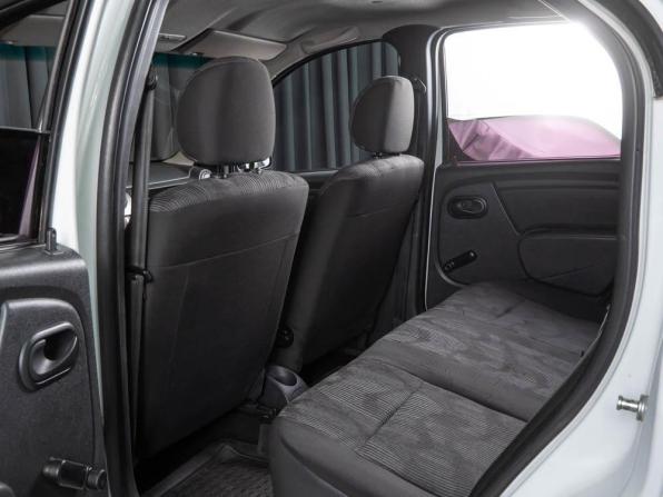 Renault Logan I Рестайлинг с пробегом 2015 года, цена 388 030 рублей, 213268 км, седан, Автокод Объявления