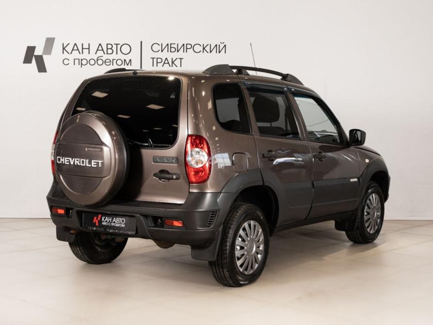 Chevrolet Niva I Рестайлинг Казань  - изображение 3