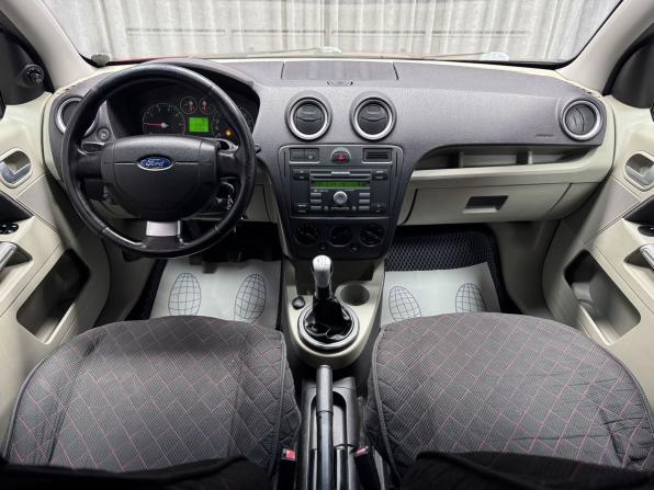 Ford Fusion I Рестайлинг с пробегом 2007 года, цена 450 000 рублей, 142860 км, хэтчбек, Автокод Объявления