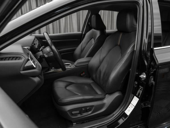 Toyota Camry VIII (XV70) с пробегом 2020 года, цена 2 940 000 рублей, 140115 км, седан, Автокод Объявления